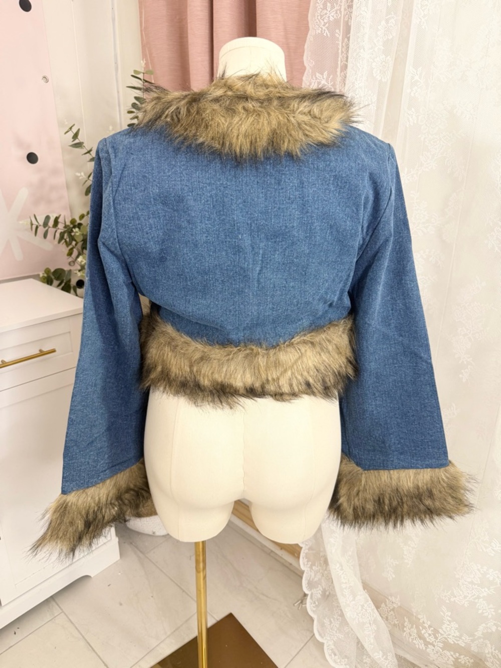 Sugar Thrillz Blue Embroidered Faux-Fur Trim Cropped Jacket Bin#1 - Picture 3 of 5